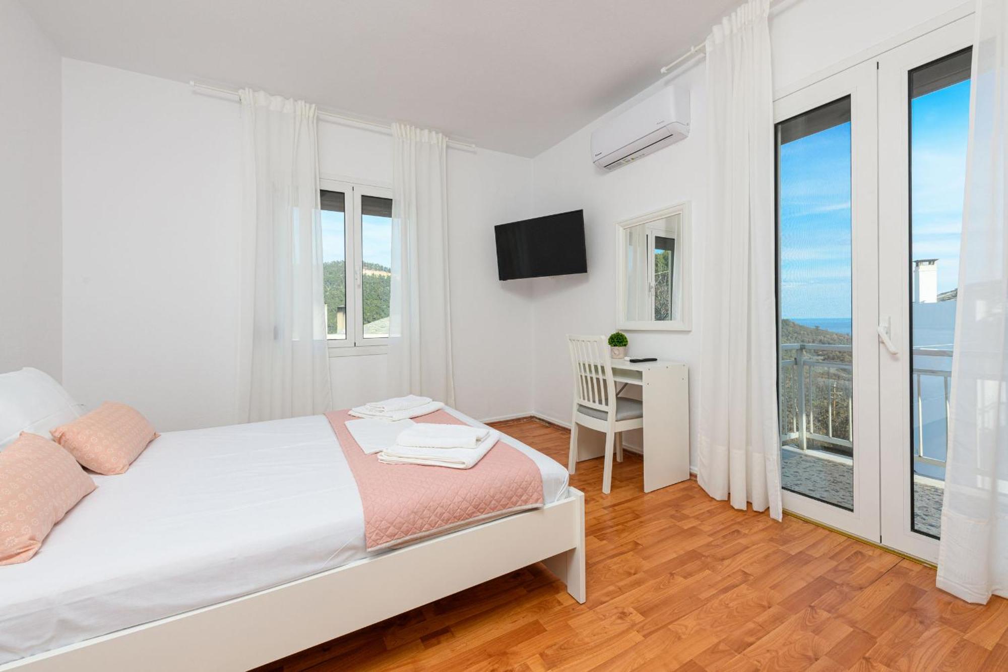 Whitegold Apartments Panagia Panagia  Exterior photo