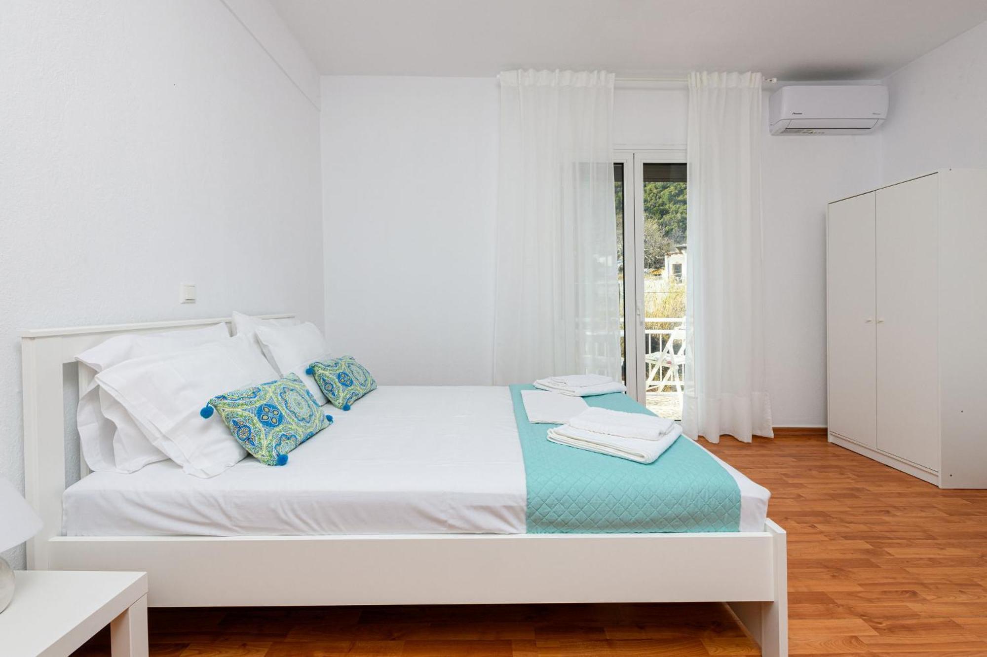 Whitegold Apartments Panagia Panagia  Exterior photo